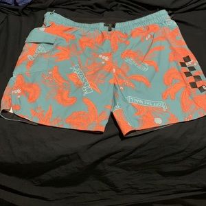 Vans Board shorts Size XL